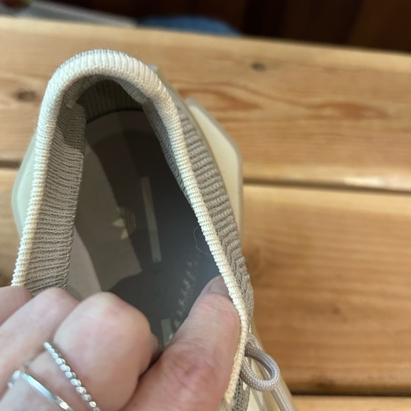 Adidas Women's Beige Sneakers - Picture 7 of 10